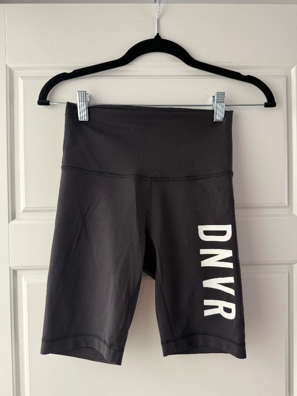 Lululemon x Transform Fitness Biker Short